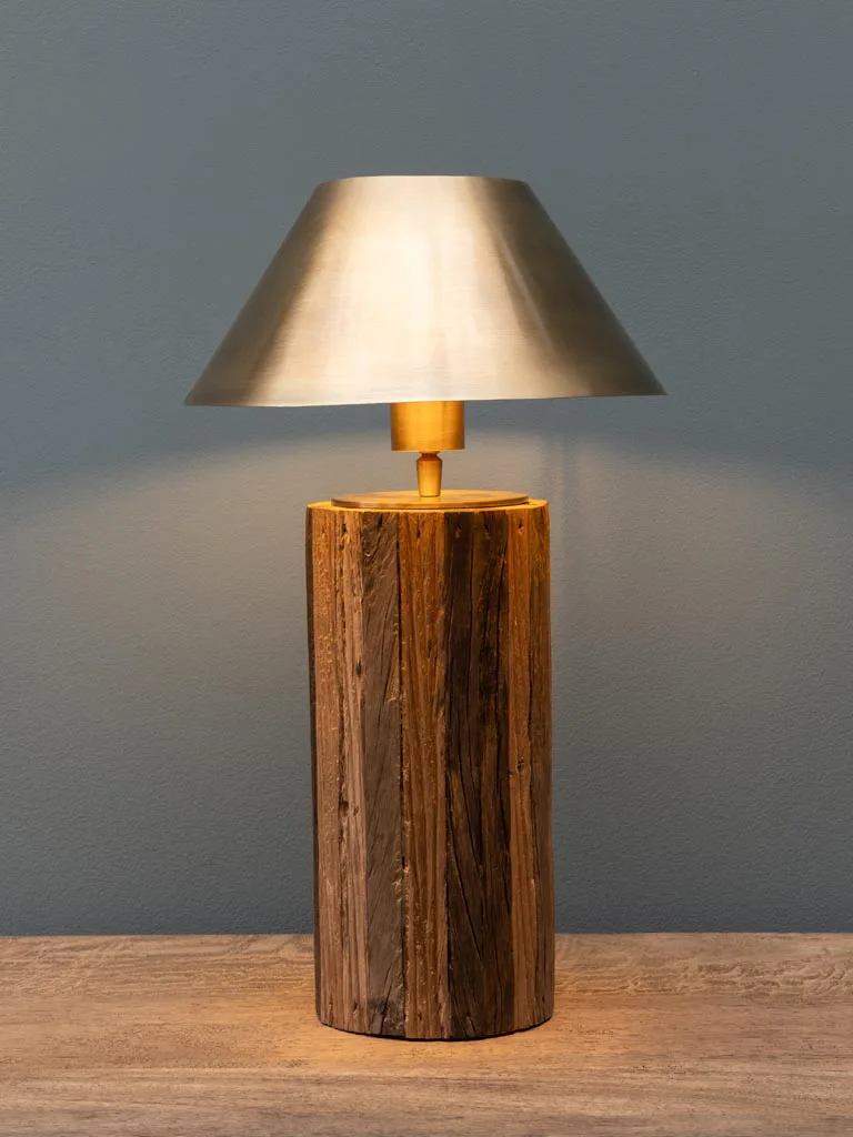 מנורה עץ ממוחזר